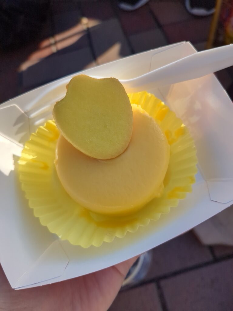東京ディズニーランド ドナルドのパルパルーザ「クワッキー・ダックシティ」ケーキ