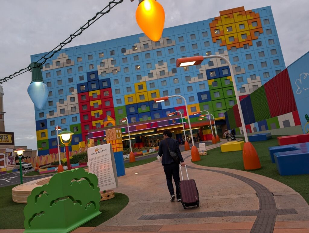 トイストーリーホテル 正面