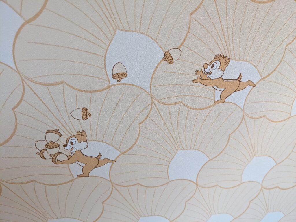 アンバサダーホテル　キャラクタールーム　チップとデールルーム