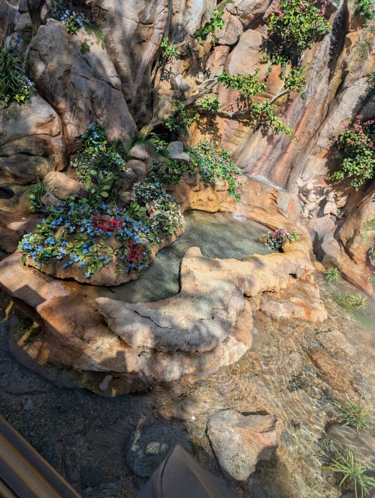 東京ディズニーシー ファンタジースプリングス ロックワーク