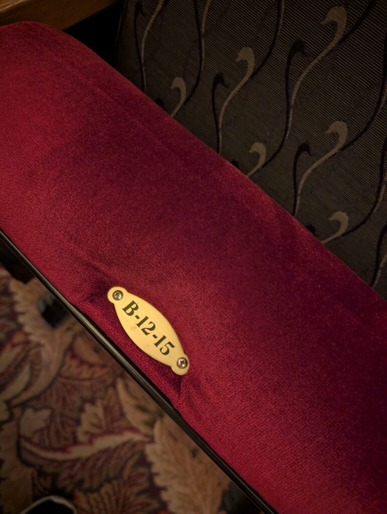 東京ディズニーシー　ビックバンドビート　座席